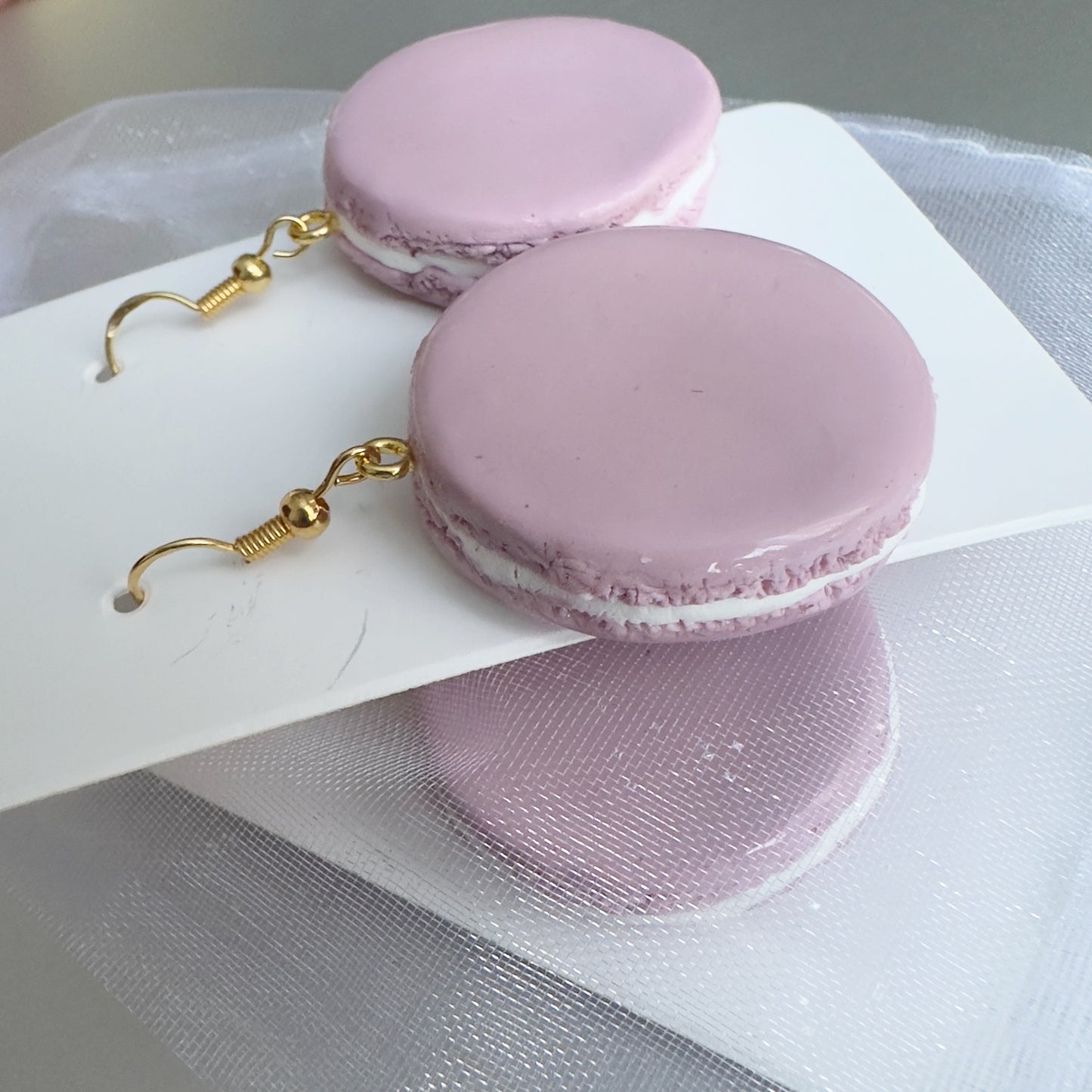 Auskaru glezna | Makarūni