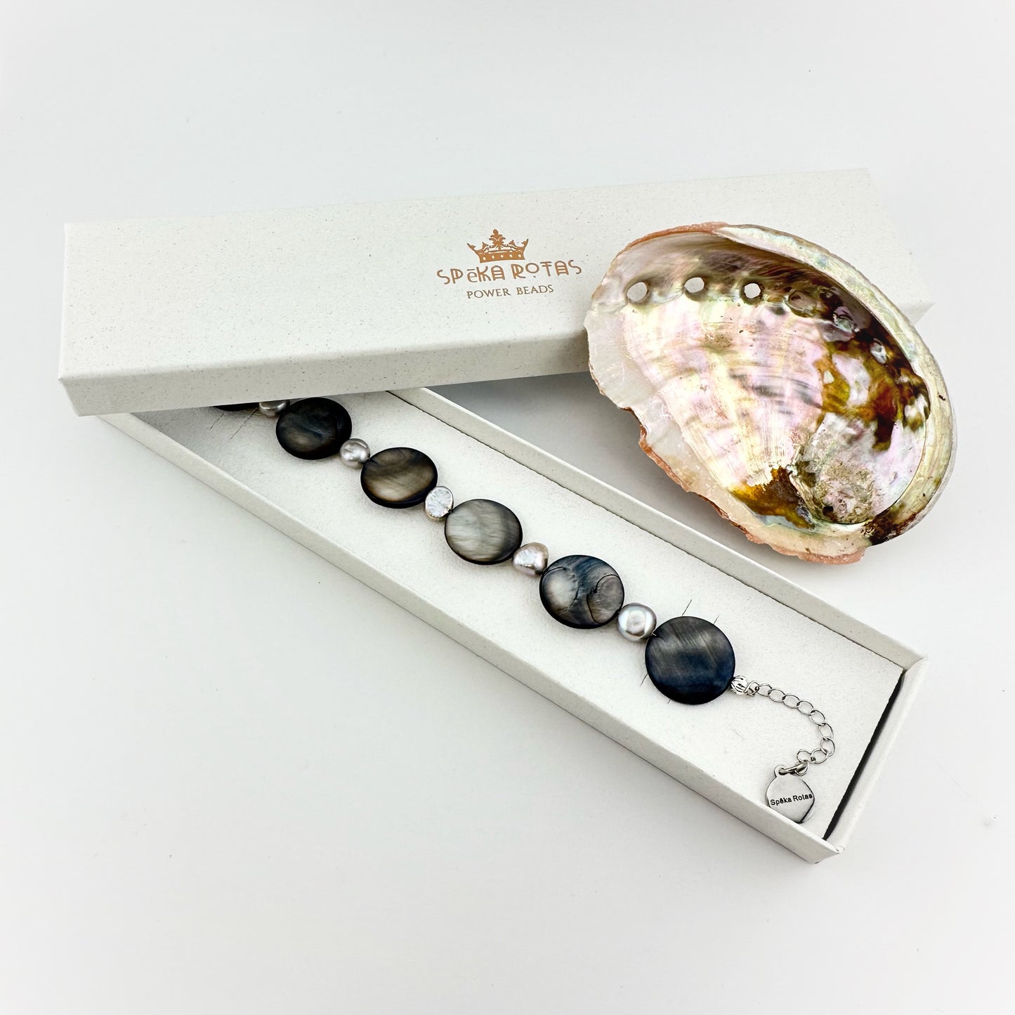 Abalone shell bead bracelet with river pearls