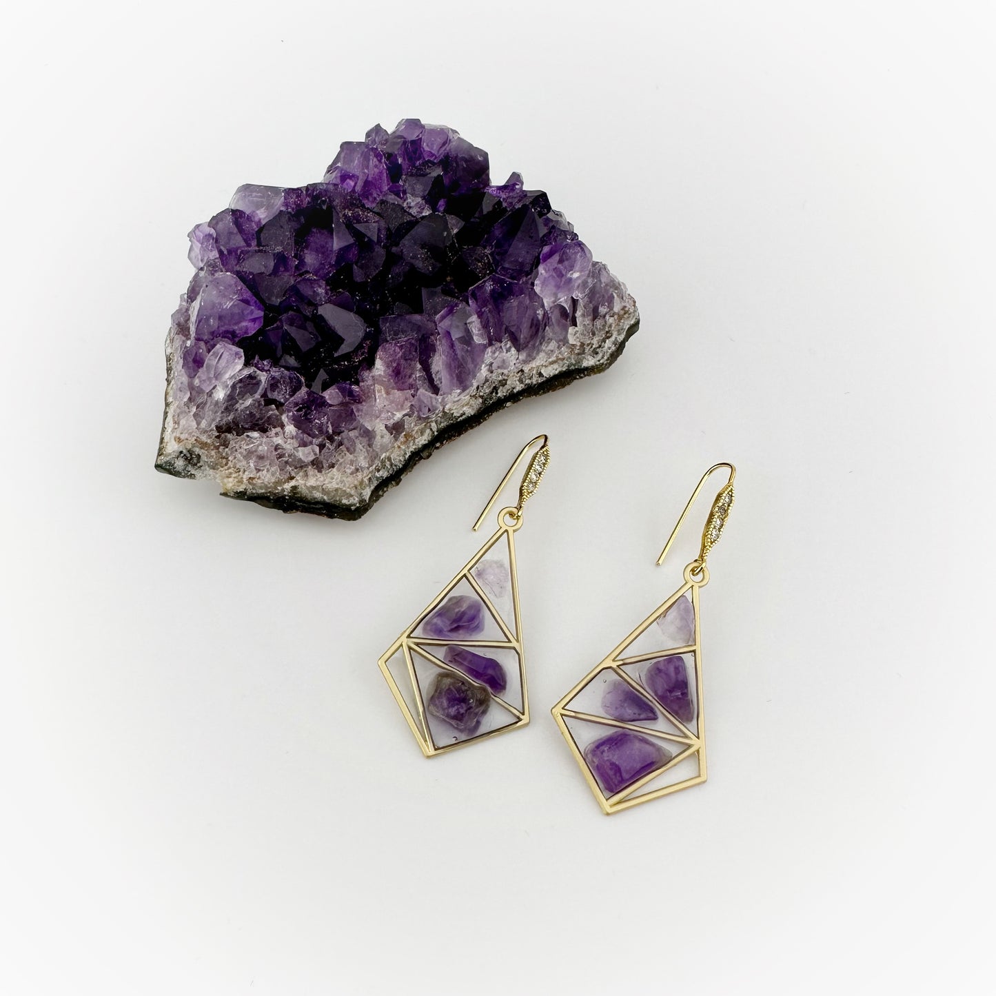 Ametist earings made from resin 2