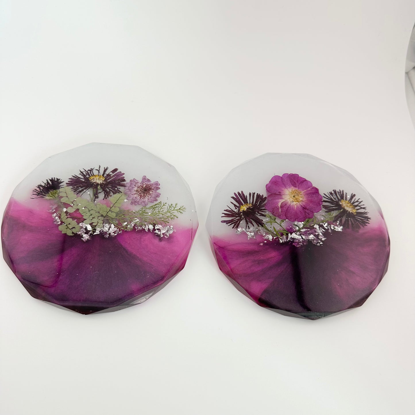 Purple set of 2 resin coasters with dried flowers