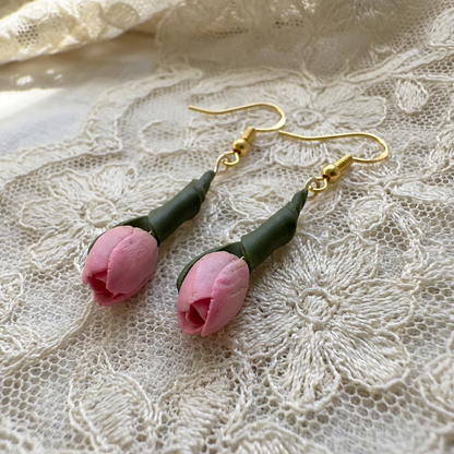 Auskaru glezna | Pavasara Tulpes