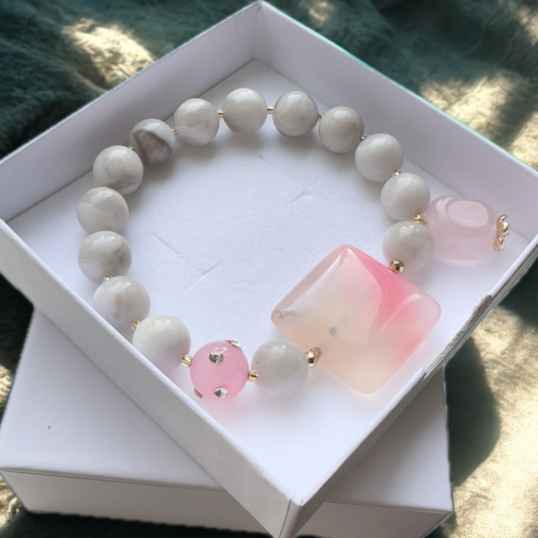 Aproce "Rozā sapnis" | Ahāts ar rozā kvarca piekariņu