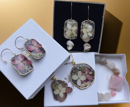 Auskari | Rudens hortenzijas ar pērlīti