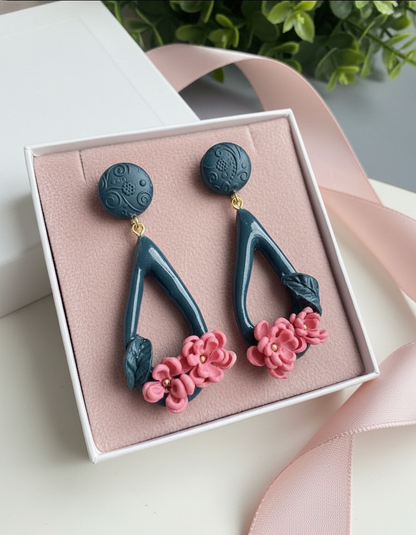 Auskaru glezna "Rozā ziedi”