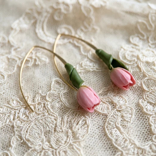 Auskaru glezna | Pavasara Tulpes